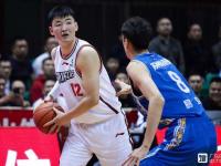 开云网站 -关于荷甲赛程吃紧；深圳男篮训练课后刷新队史纪录；压力陡增；更衣室氛围转暖的信息