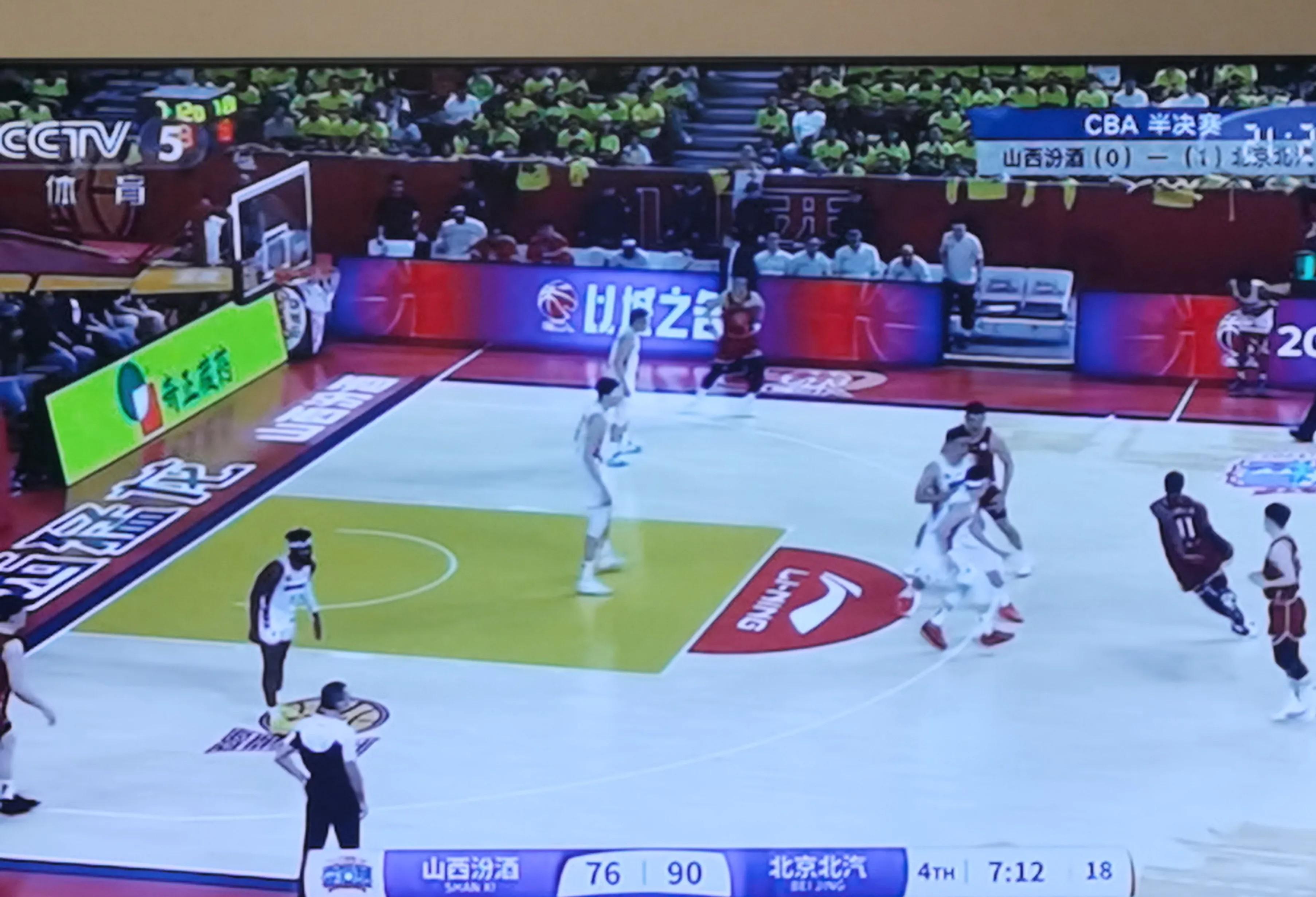 里程碑夜!山东男篮造点机会,CBA季后赛训练课后刷纪录,震撼外界,轮换策略被讨论的简单介绍 里程碑夜!山东男篮造点机会,CBA季后赛训练课后刷纪录,震撼外界,轮换策略被讨论的简单介绍