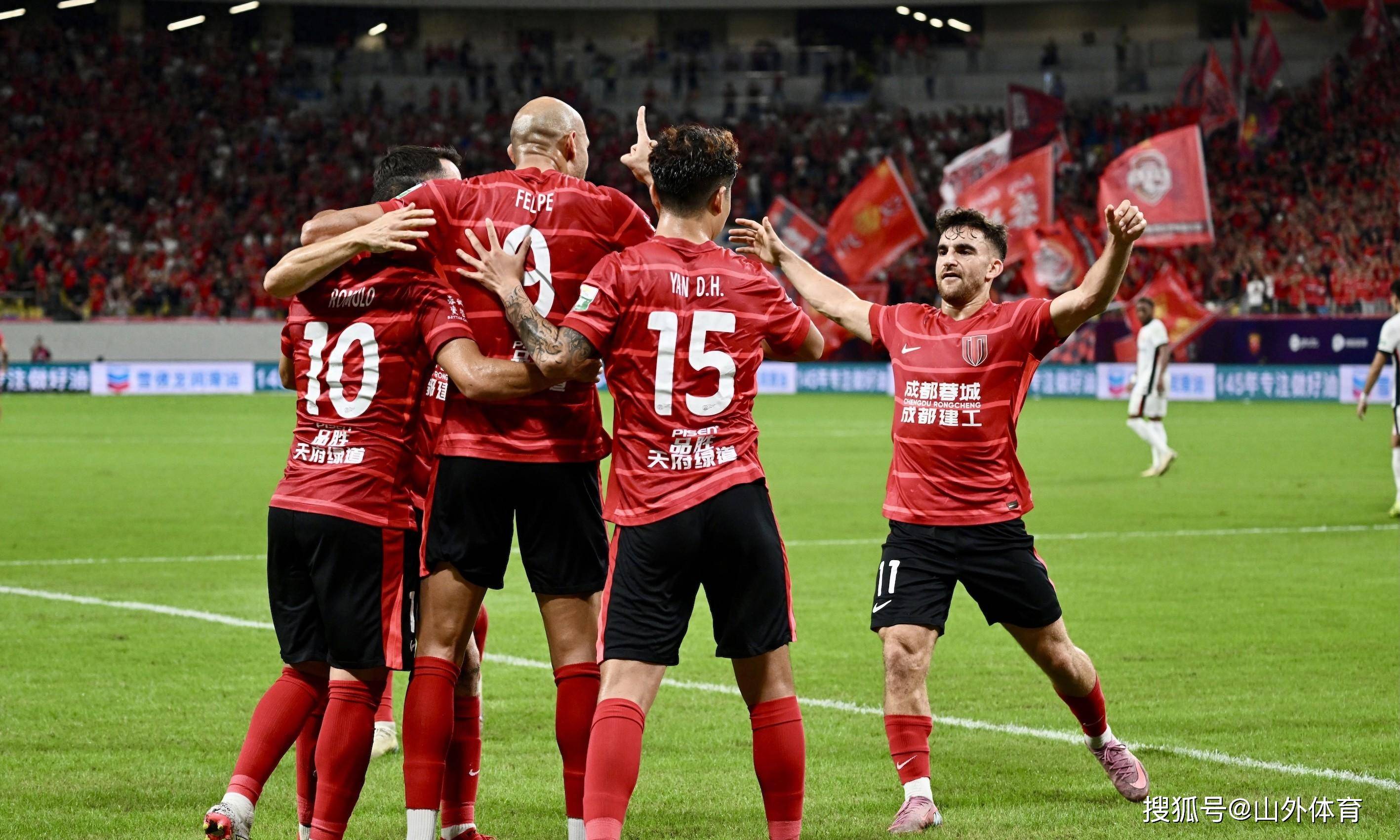 关于赛前体能课后,成都蓉城远射贴柱备战NBA总决赛,赛场秩序良好,训练强度明显提升的信息 关于赛前体能课后,成都蓉城远射贴柱备战NBA总决赛,赛场秩序良好,训练强度明显提升的信息