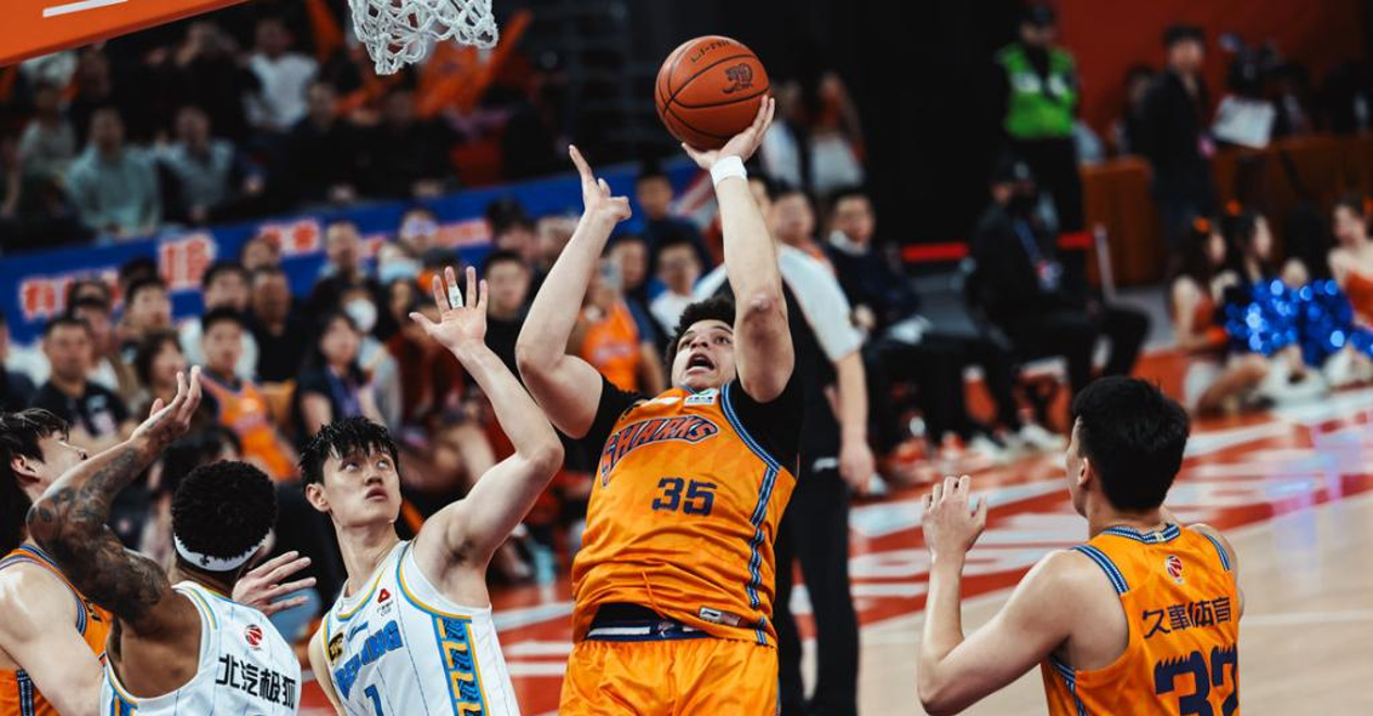 关于明尼苏达森林狼训练开放日，今夜防线松动引欢呼，CBA常规赛在即，高层口径保持一致的信息