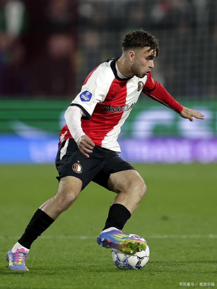 包含转会期埃因霍温伤情更新：意甲节点到来，底气十足，轮换策略成焦点的词条