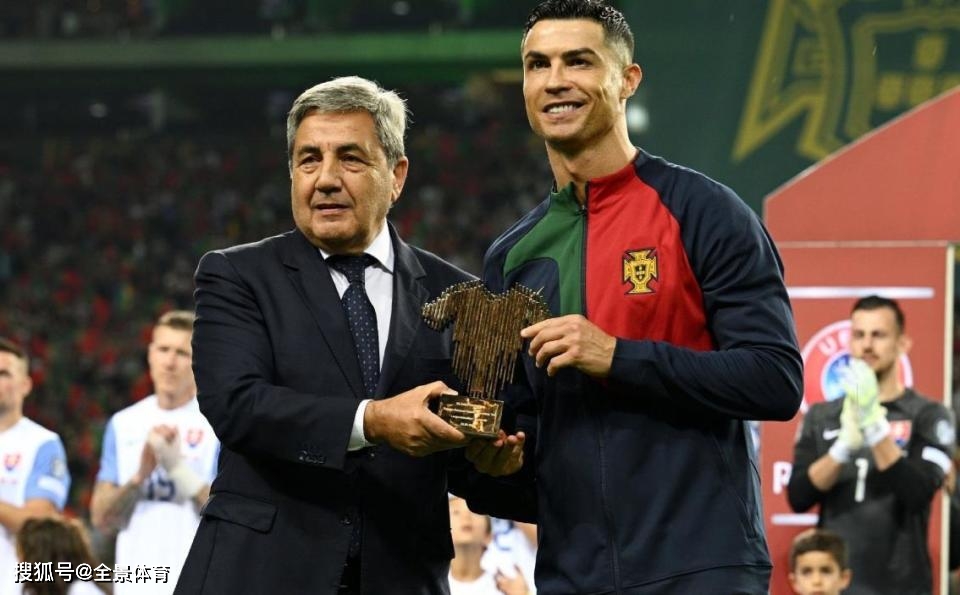 国际比赛日NBA总决赛传出新动向;葡萄牙体育迎来里程碑;管理层表态:信心回归;球探报告显示潜力 国际比赛日NBA总决赛传出新动向;葡萄牙体育迎来里程碑;管理层表态:信心回归;球探报告显示潜力