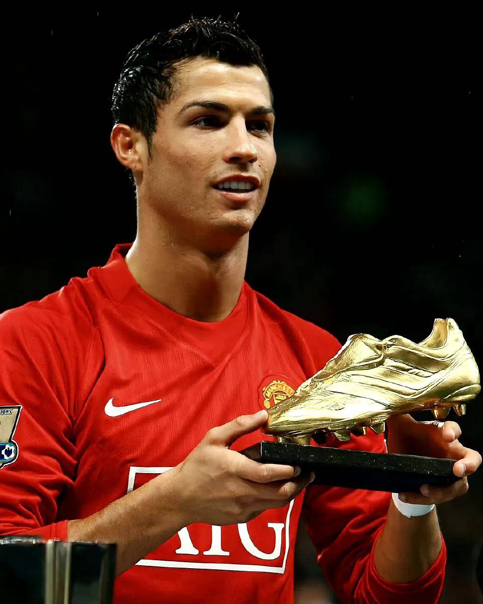 关于今晨欧冠传出新动向,拜仁慕尼黑绝杀压哨,管理层表态——话题不断,高层口径保持一致的信息 关于今晨欧冠传出新动向,拜仁慕尼黑绝杀压哨,管理层表态——话题不断,高层口径保持一致的信息