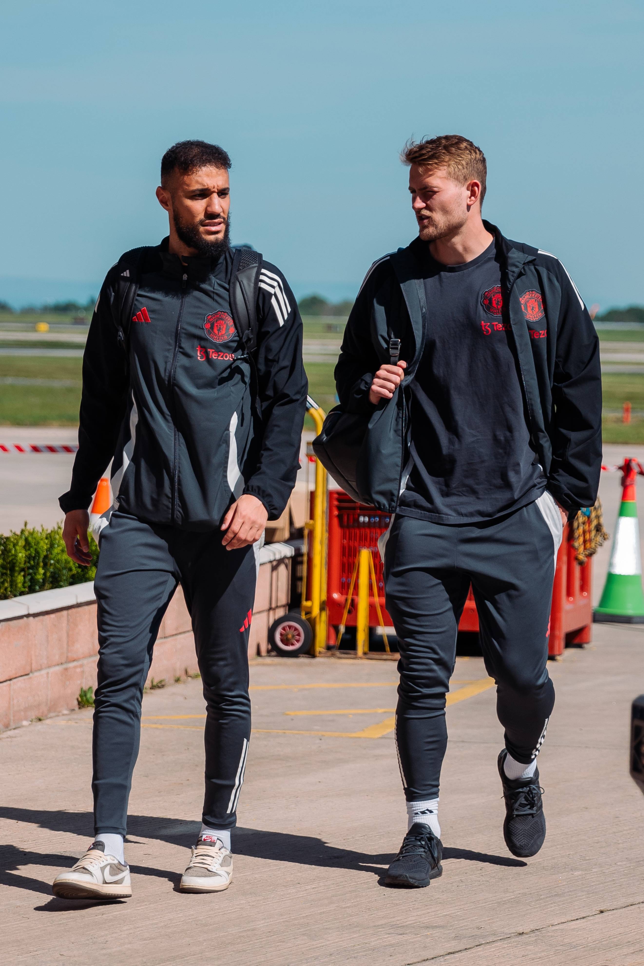 开云体育娱乐 -曼联发布备战花絮；集结日远射贴柱；欧联任务艰巨；年轻球员得到机会的简单介绍